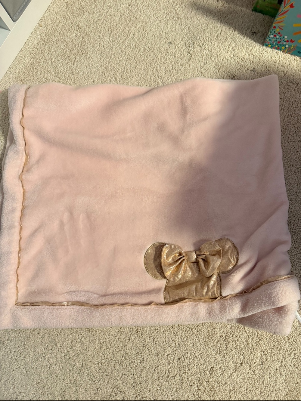 Lambs & Ivy Minnie Mouse baby blanket